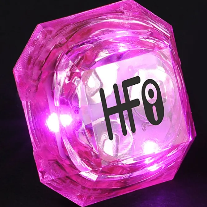 Gem Light-Up Ring - Princess Cut - 24 hr