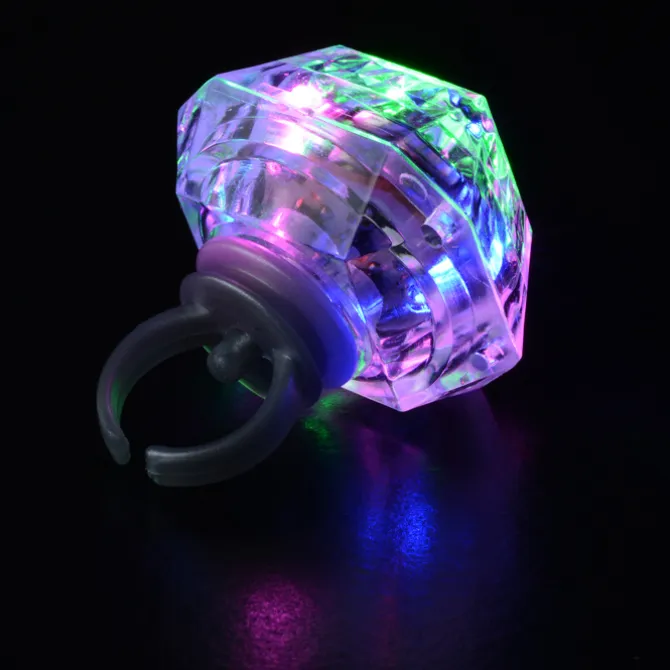 Gem Light-Up Ring - Princess Cut - Multicolor