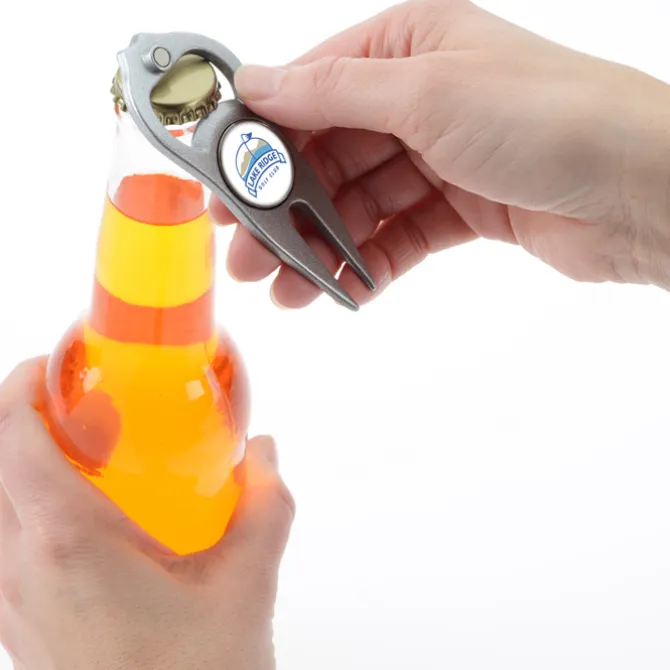 Hat Trick 6-in-1 Divot Tool