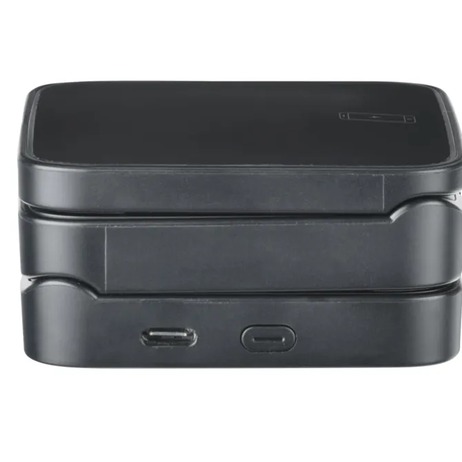 Magnetic Multi-Charging Station
