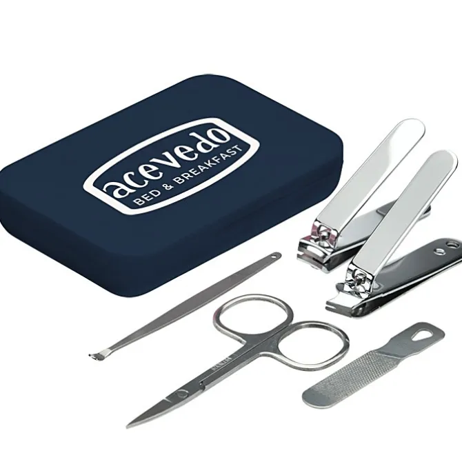 On the Move Manicure Set