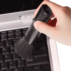 Retractable Computer Duster