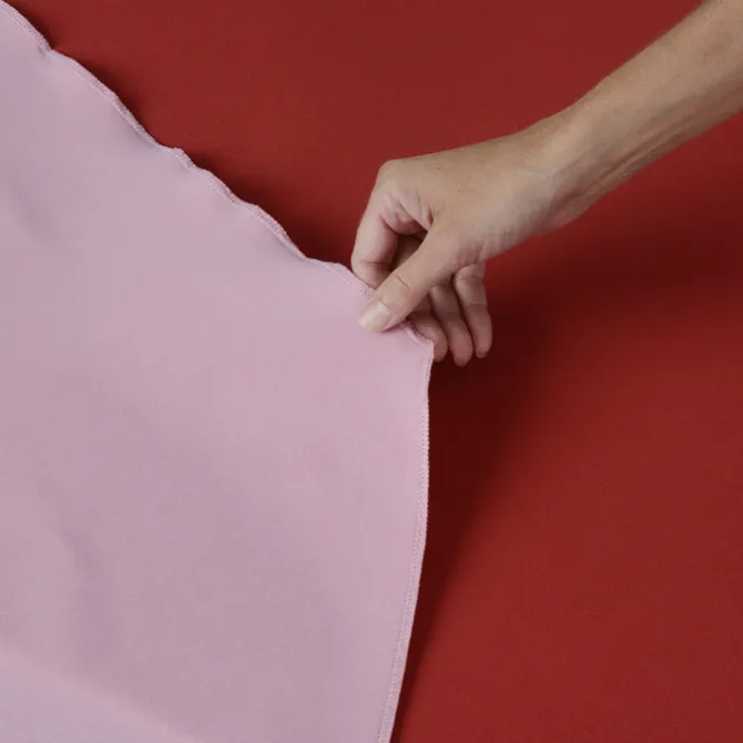 Serged 6-foot Closed-Back Table Throw and Runner Kit
